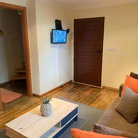 Cozy With Ocean View Chalet