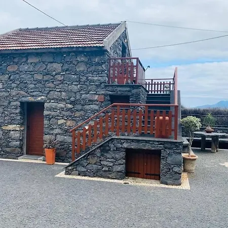 Cozy With Ocean View Chalet *