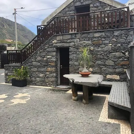 Cozy With Ocean View Chalet *