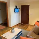 Cozy With Ocean View シャレー