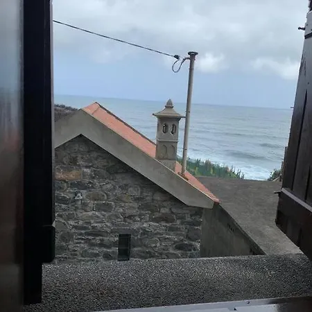 Cozy With Ocean View 샬레