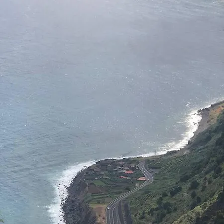 Cozy With Ocean View Seixal (Madeira)