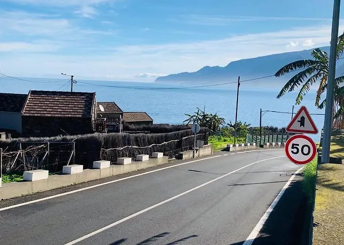 木屋 Cozy With Ocean View