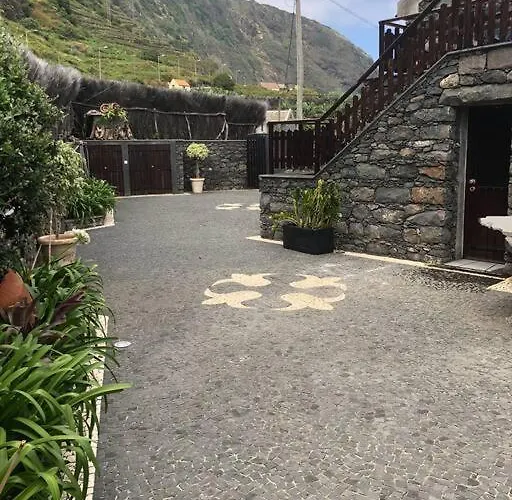 Cozy With Ocean View Chalet *