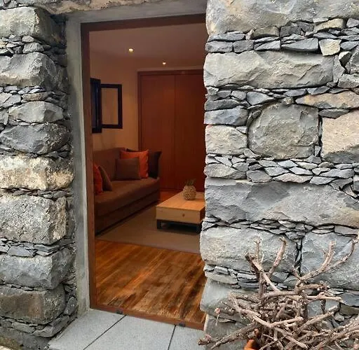 Chalet Cozy With Ocean View