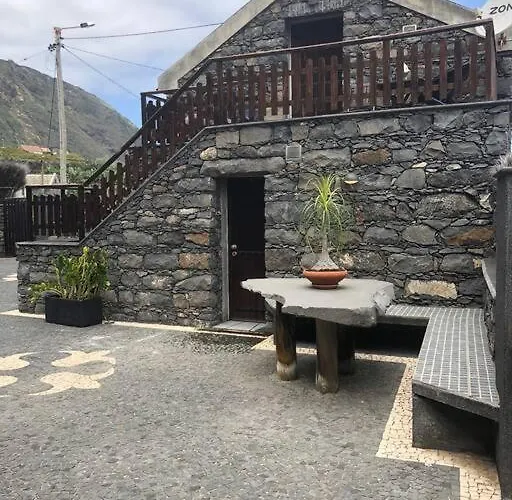 Cozy With Ocean View Chalet *